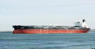 দুবাই বন্দরে নোঙর করা কুয়েতি তেলের ট্যাংকারে ইরানের হামলা